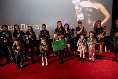 Запашный, Глоба, Бочкарева, Катя Гусева и другие посетили форум «Люди России» Запашный, Глоба, Бочкарева, Катя Гусева и другие посетили форум «Люди России»